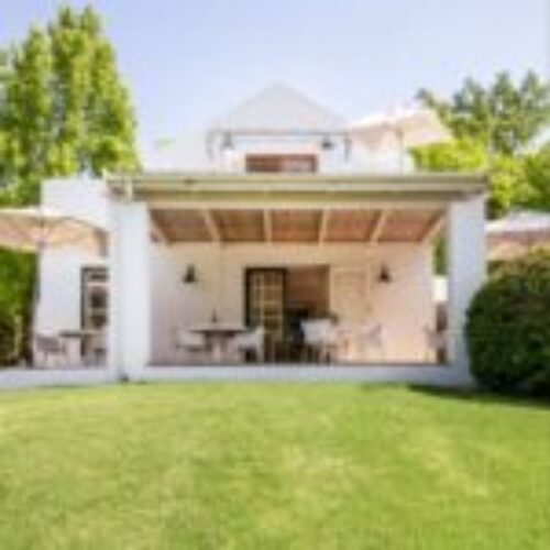 Bed & Breakfast, Cottages